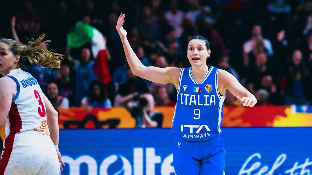 Zandalasini fa 100 presenze: l’Italia rimonta ma saluta il Mondiale